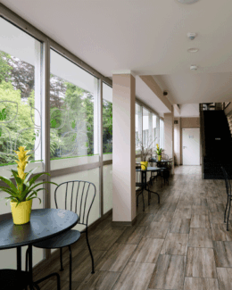 Haus Hubertus Flur SOZIALES-BERLIN