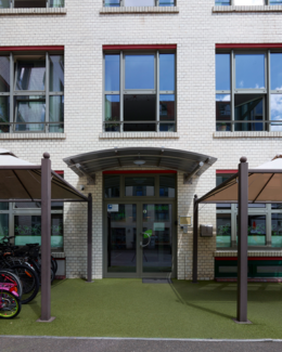 Haus Siegfriedshof Eingang SOZIALES-BERLIN Haus Siegfriedshof Eingang SOZIALES-BERLIN