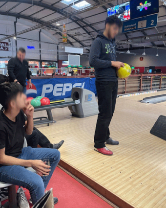 Bowling-Spaß mit unseren Jugendlichen Haus Wilmersdorf 07.02.2025