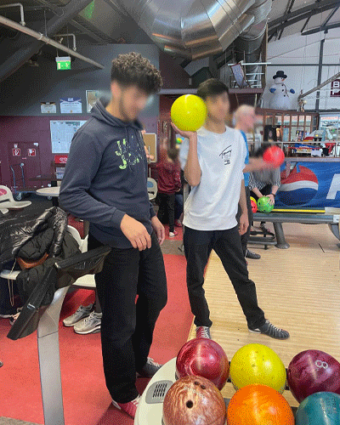 Bowling-Spaß mit unseren Jugendlichen Haus Wilmersdorf 07.02.2025