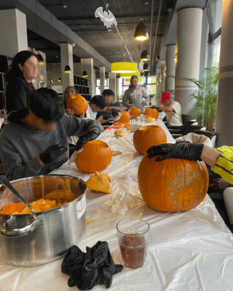 Halloween Haus Wilmersdorfer 31.10.2024 Halloween Haus Wilmersdorfer 31.10.2024