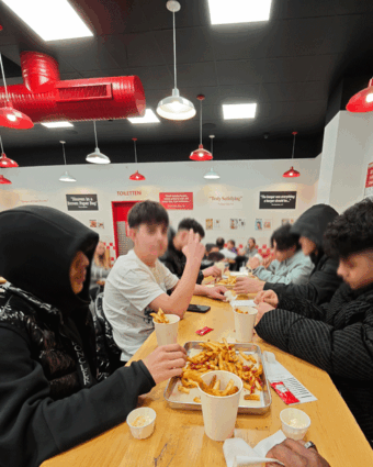 06.12.2025 Outlet Center Berlin Wustermark 06.12.2025 Outlet Center Berlin Wustermark